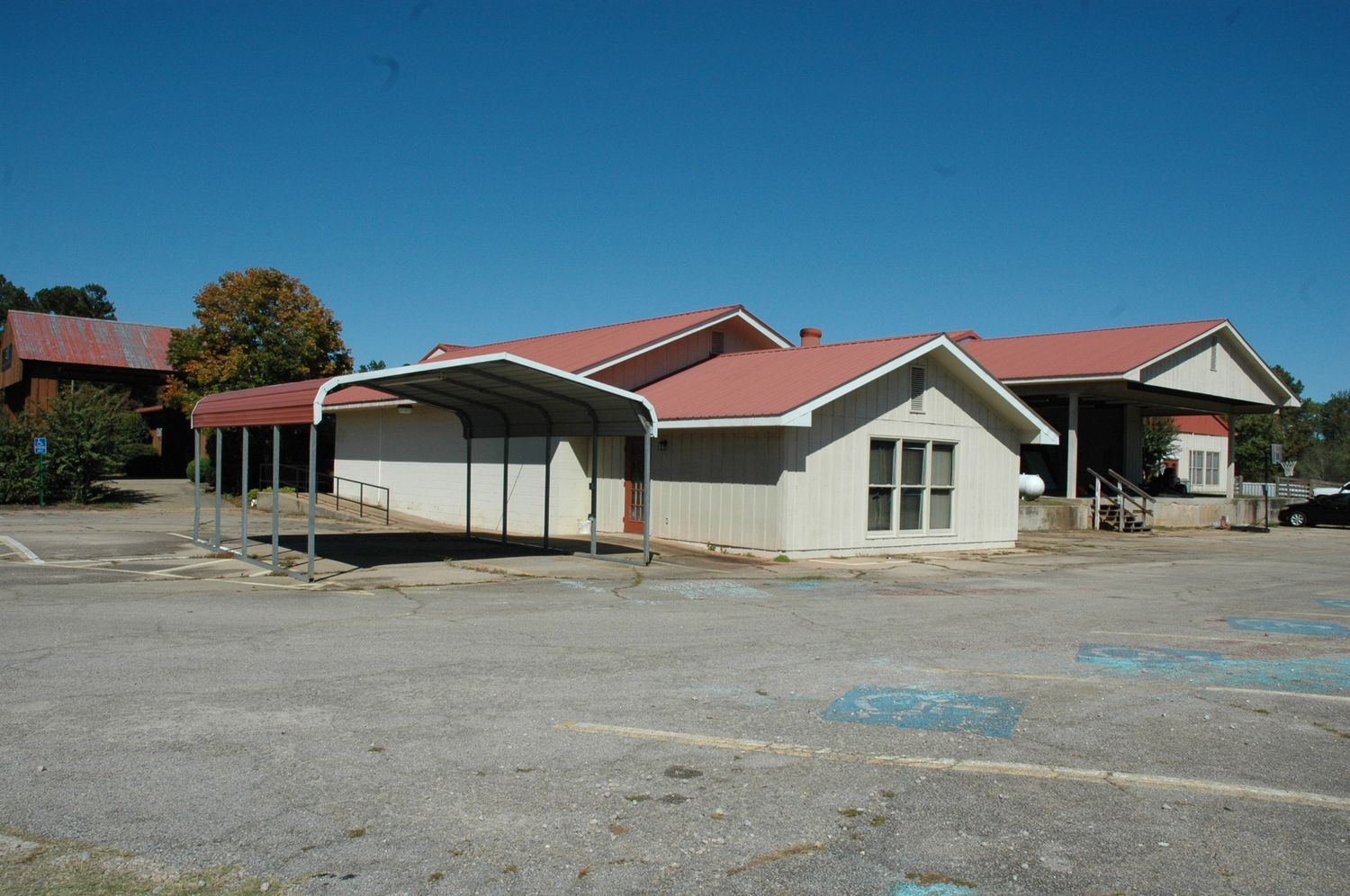 3472 Hogansville Rd, Lagrange, GA 30241